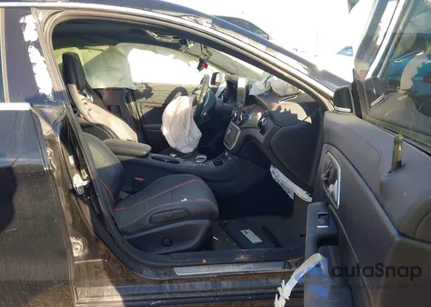 2015 Mercedes-Benz Cla 45 Amg 4Matic z USA, uszkodzony, nr VIN WDDSJ5CBXFN178550